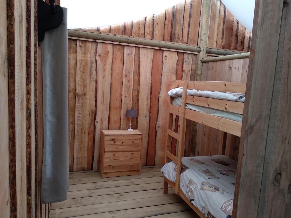 Domaine Ramonjavel, Glamping & Alpaca'S Bed and Breakfast Fongrave Eksteriør billede