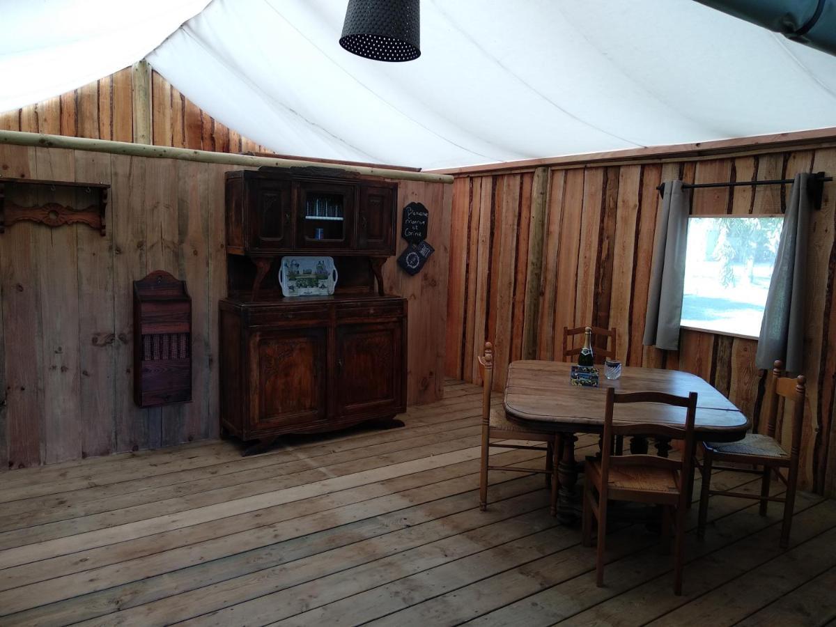 Domaine Ramonjavel, Glamping & Alpaca'S Bed and Breakfast Fongrave Eksteriør billede