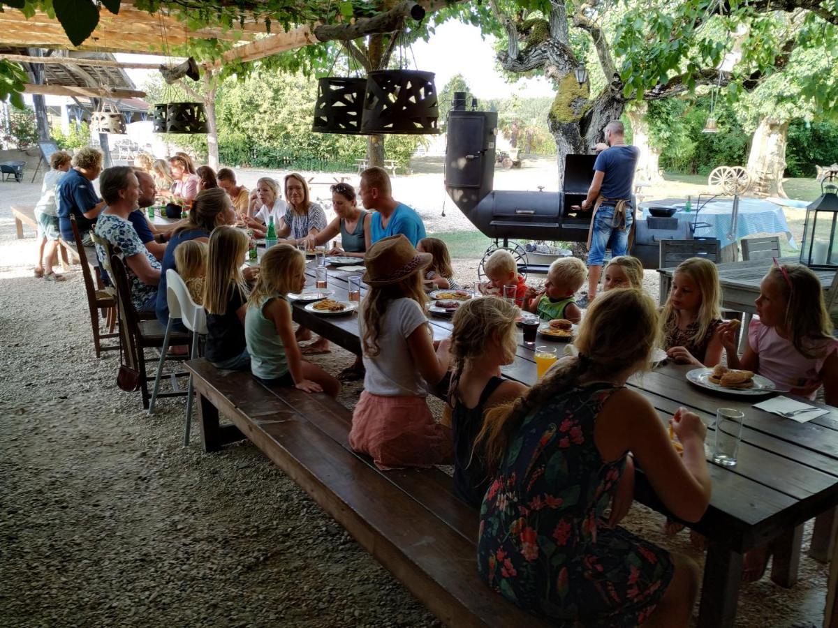 Domaine Ramonjavel, Glamping & Alpaca'S Bed and Breakfast Fongrave Eksteriør billede