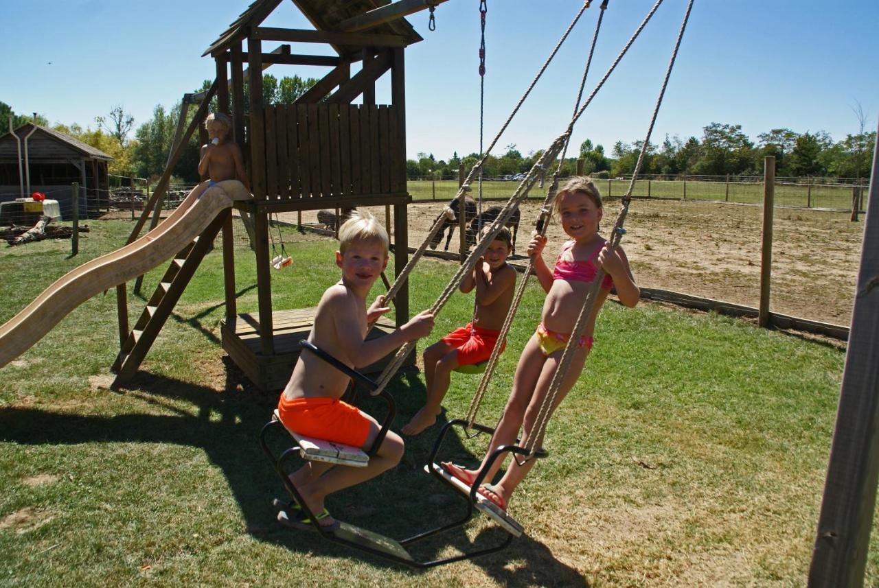 Domaine Ramonjavel, Glamping & Alpaca'S Bed and Breakfast Fongrave Eksteriør billede