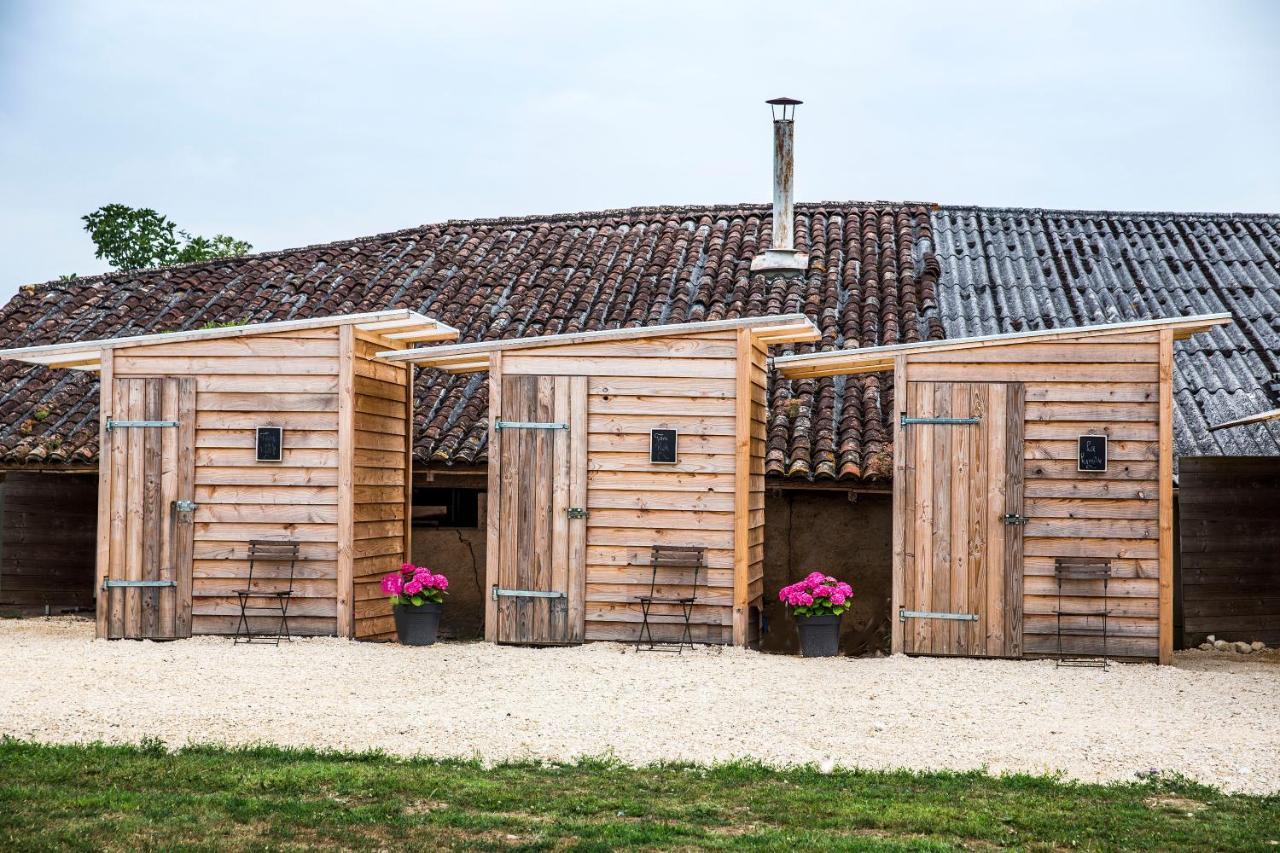 Domaine Ramonjavel, Glamping & Alpaca'S Bed and Breakfast Fongrave Eksteriør billede